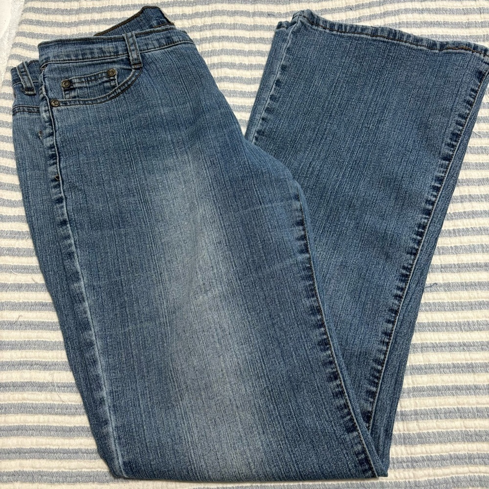 GUC INDENTITA BOOTCUT JEANS, MADE IN ITALY, W29”, L33”.